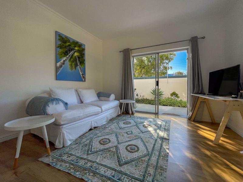 To Let 1 Bedroom Property for Rent in Hout Bay Western Cape